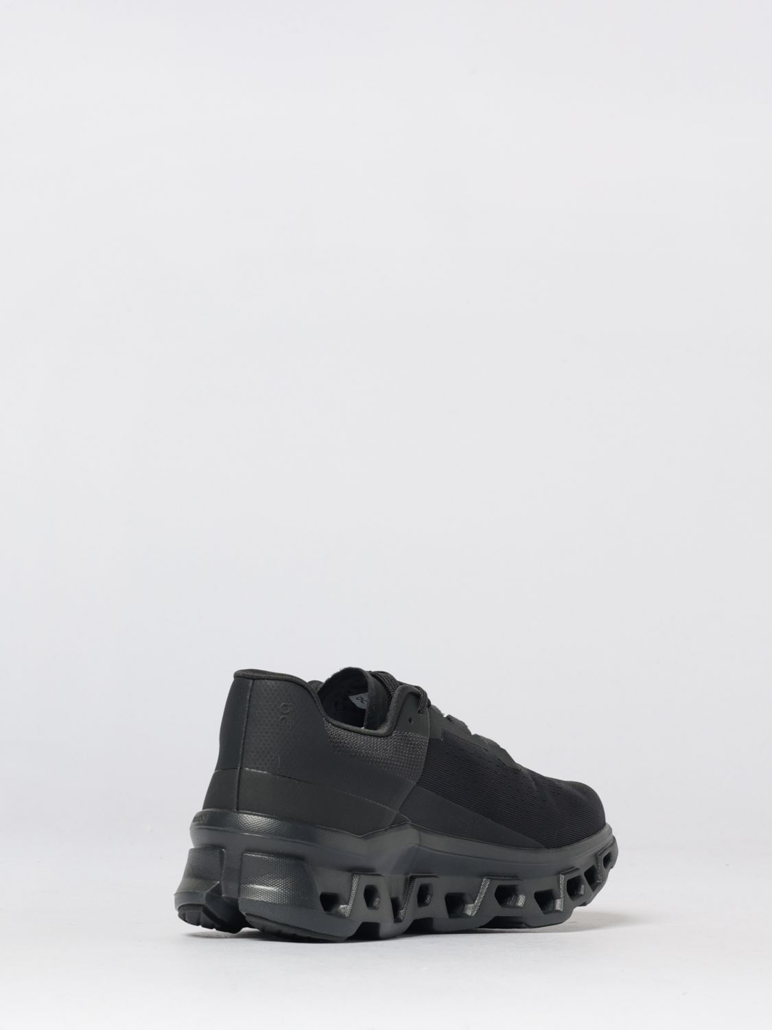 [ON RUNNING] Sneakers SS26 61.99025