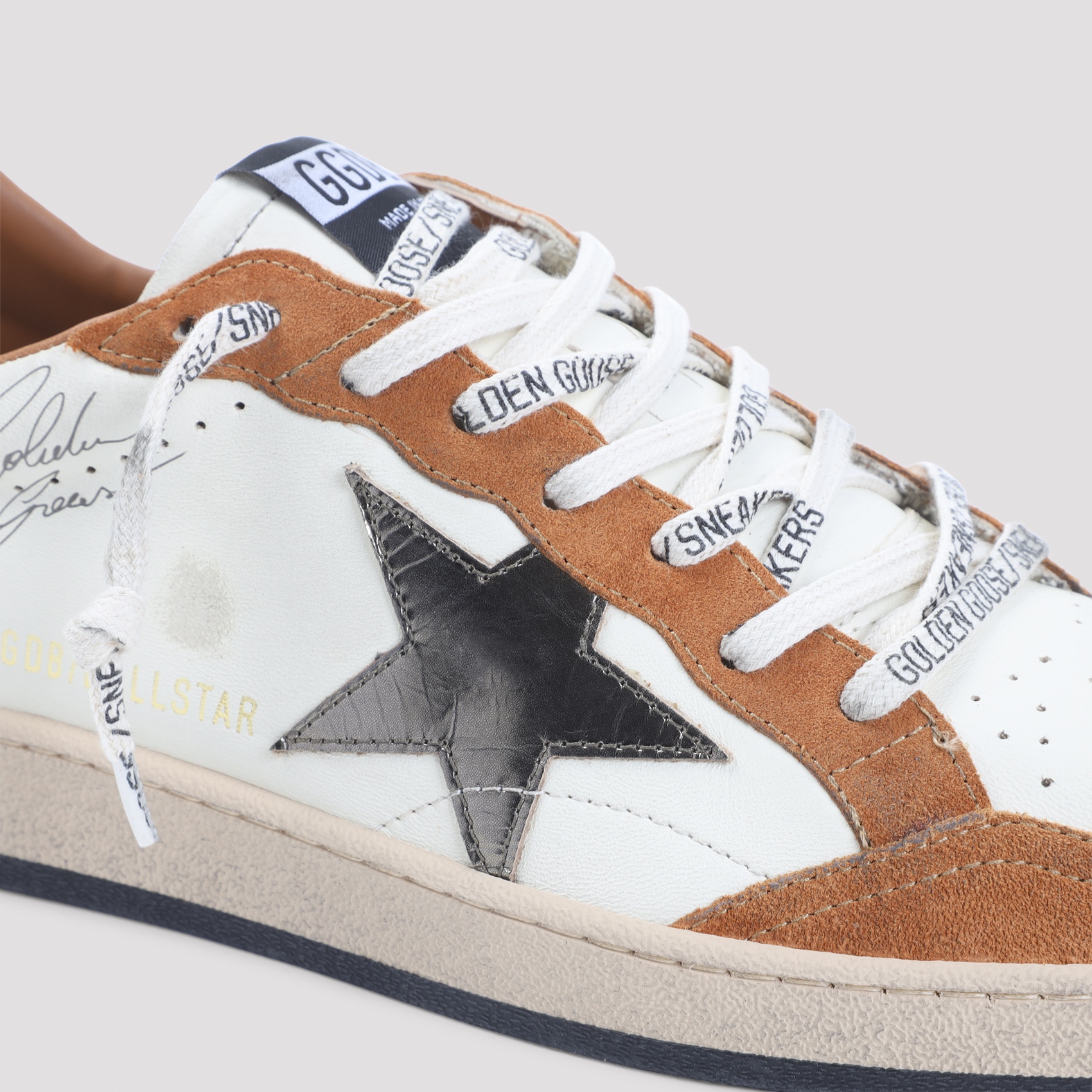 [Golden Goose] Sneakers FW26 GMF00117.F008720