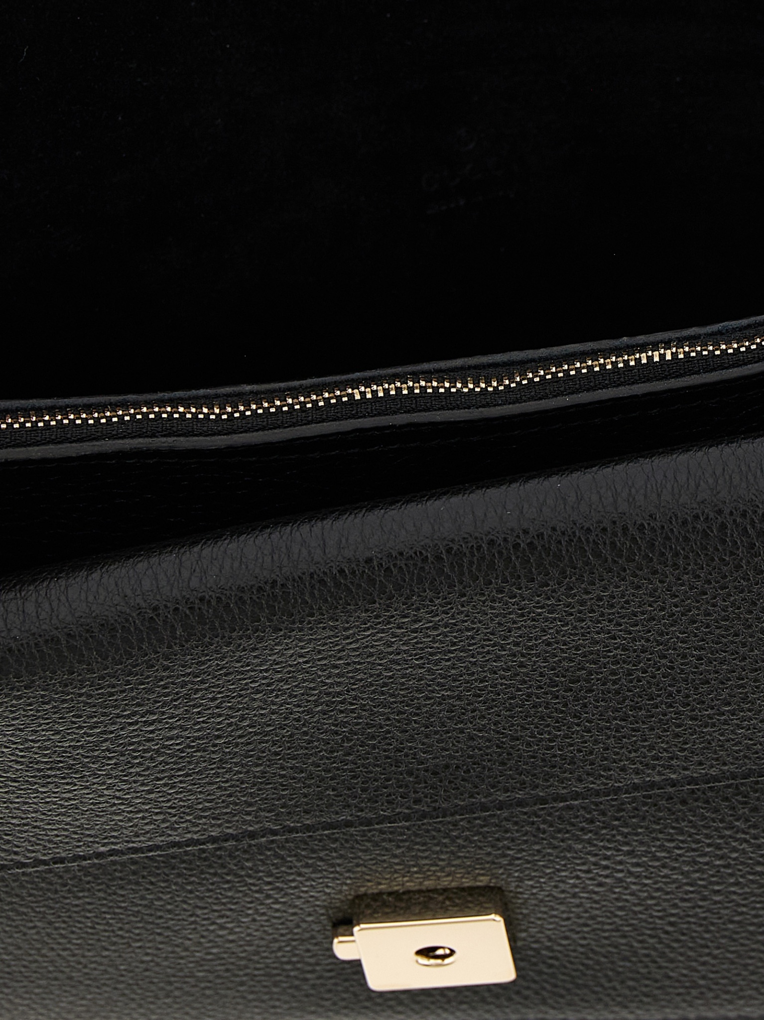 [Gucci] Shoulder bag FW25 795005AAEAO1000