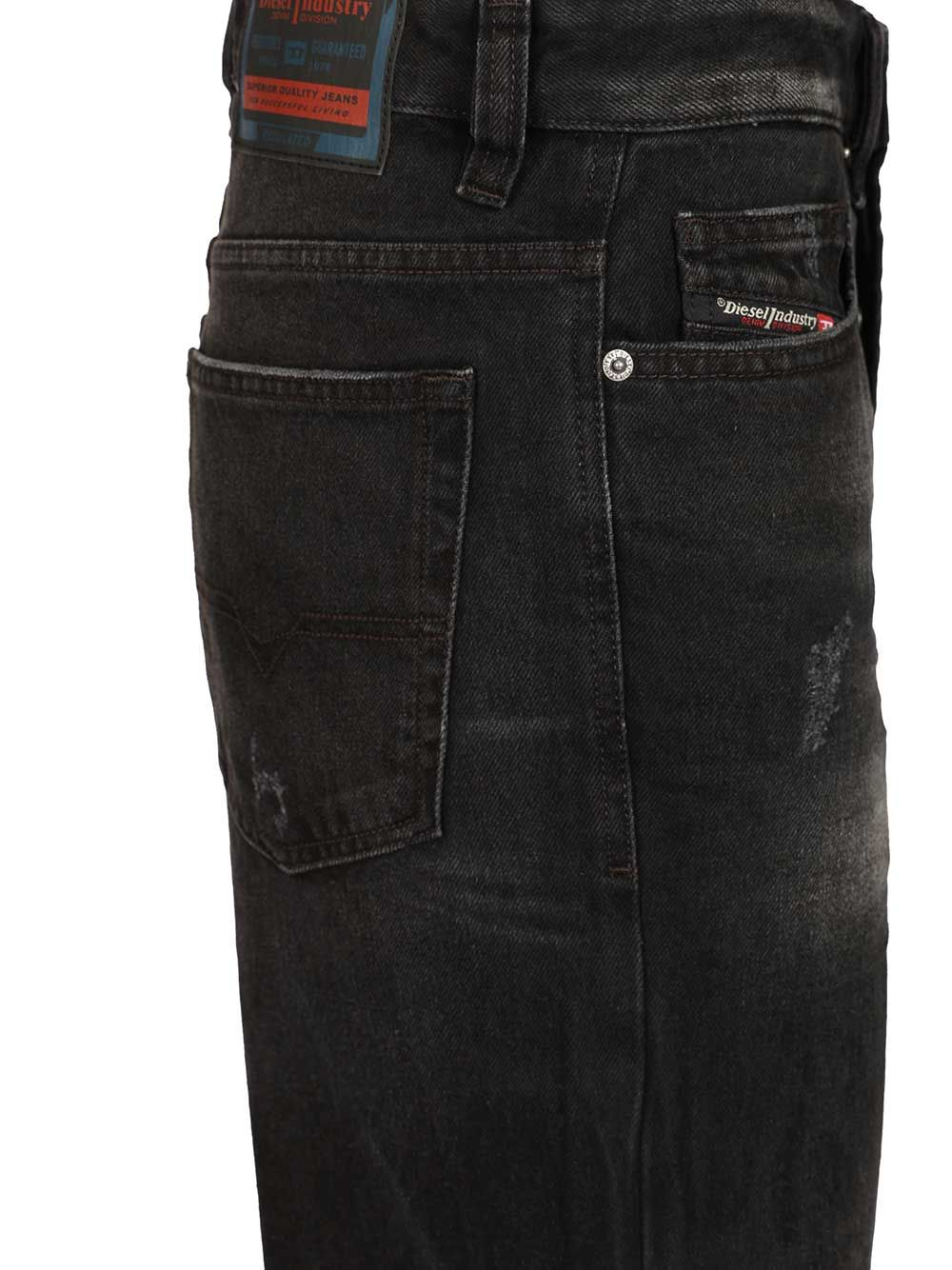 [Diesel] Jeans SS26 A115980BEBB02