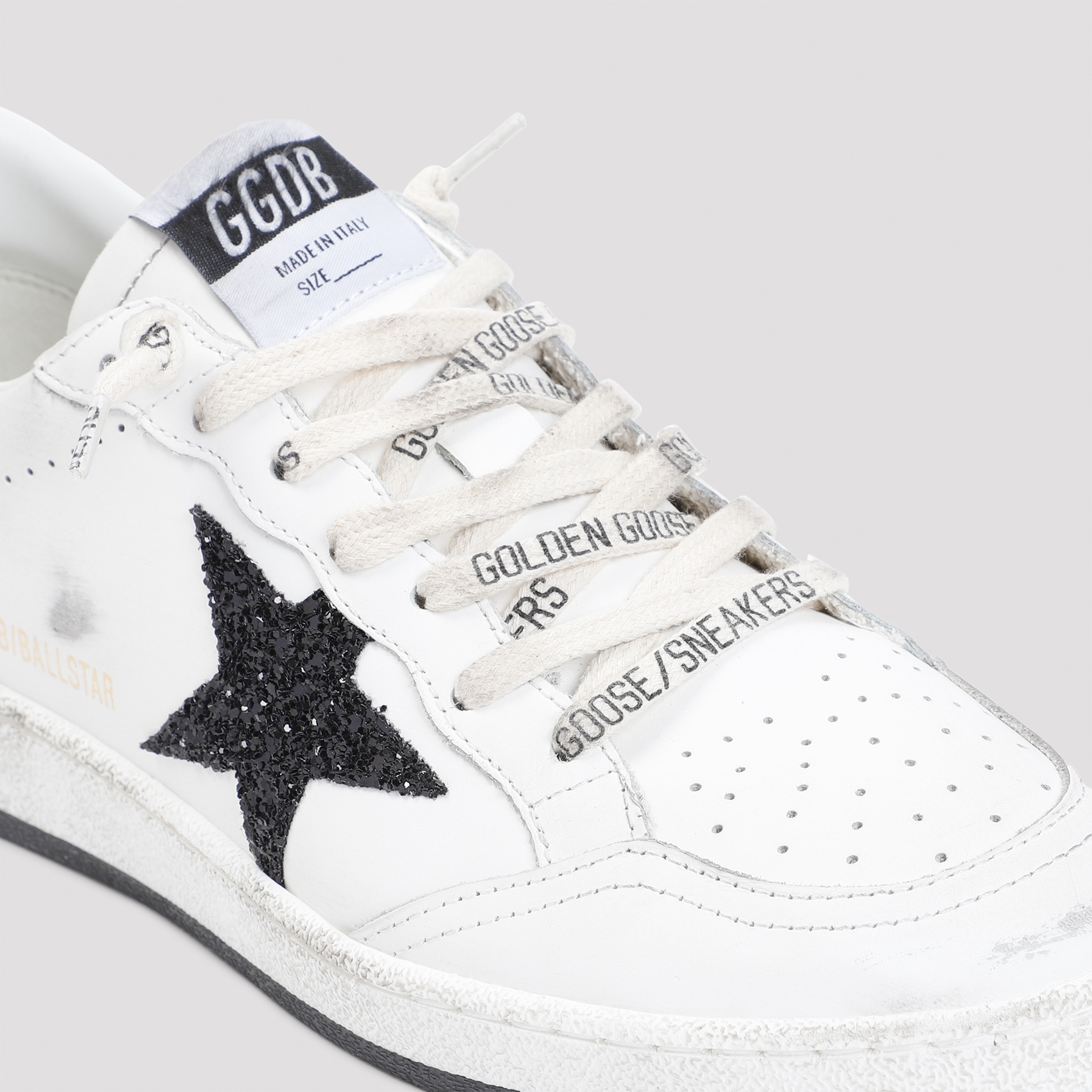 [Golden Goose] Sneakers FW26 GWF00117.F006118
