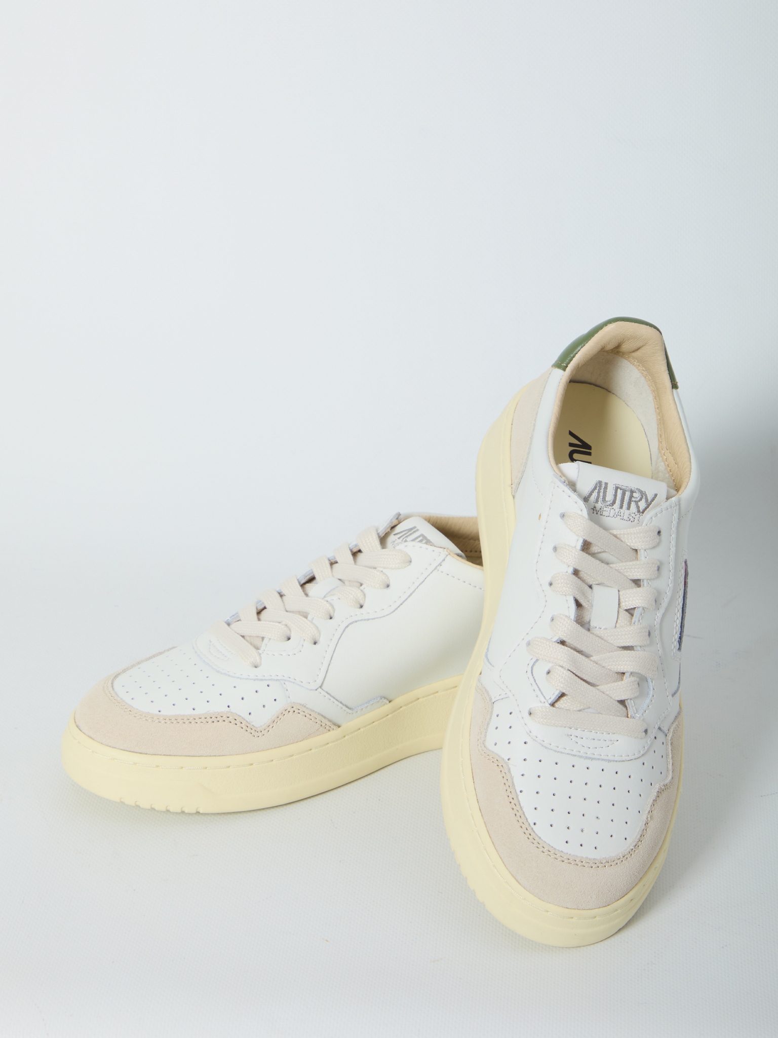 [AUTRY] Sneakers FW26 AULM_LS_17