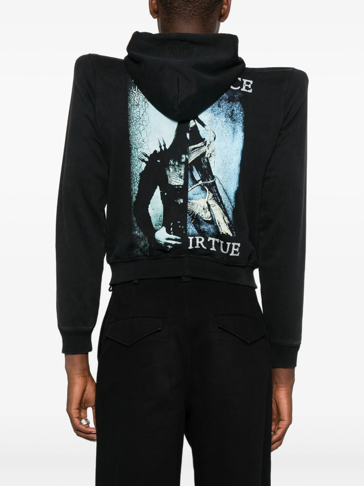 [Vetements] Hoodie FW25 UCF76ZU970BB