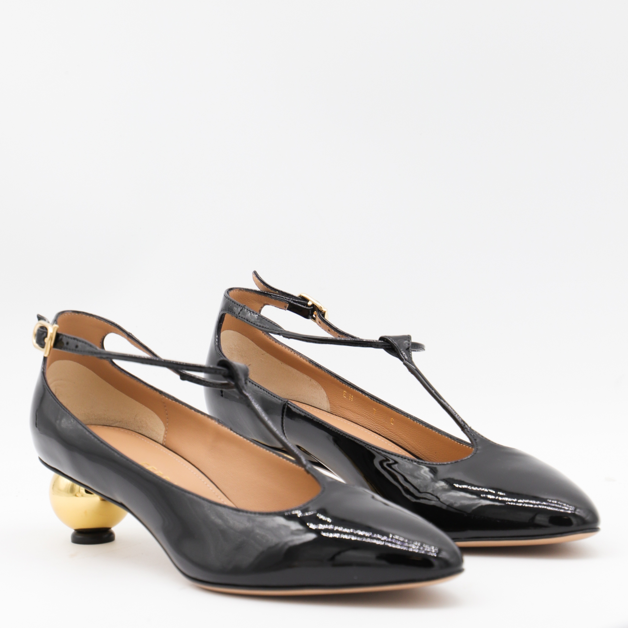 [Salvatore Ferragamo] Pumps FW25 78487501K259001