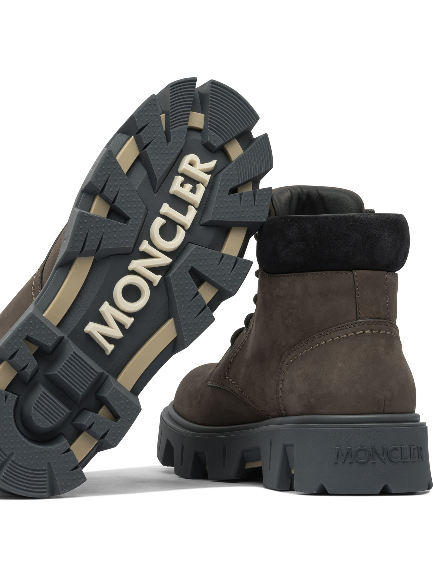 [Moncler] Ankle boots FW25 PEAK CITY4F00010-M6882258