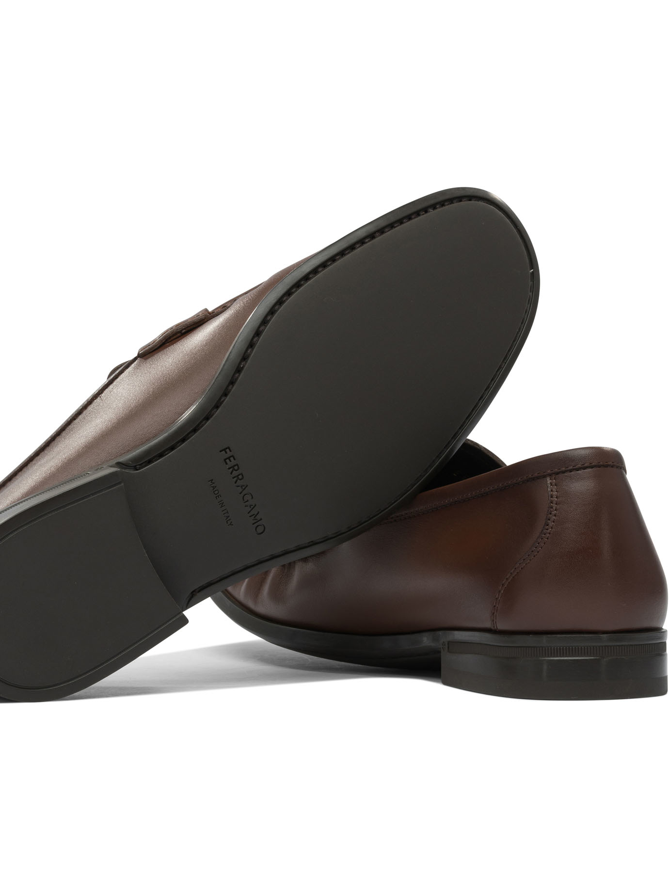 [Ferragamo] Loafer FW25 0786870