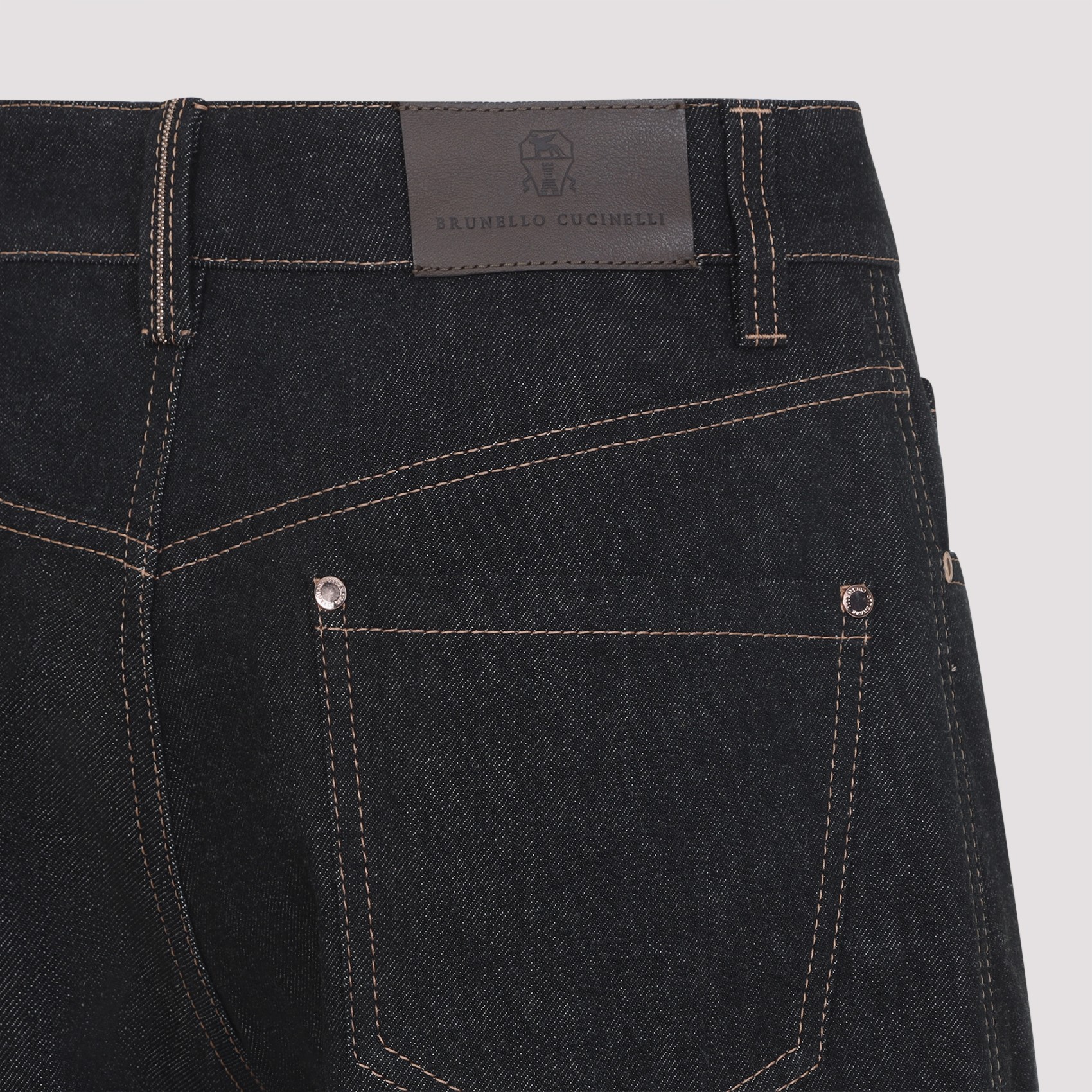 [Brunello Cucinelli] Jeans FW26 MP134P4021