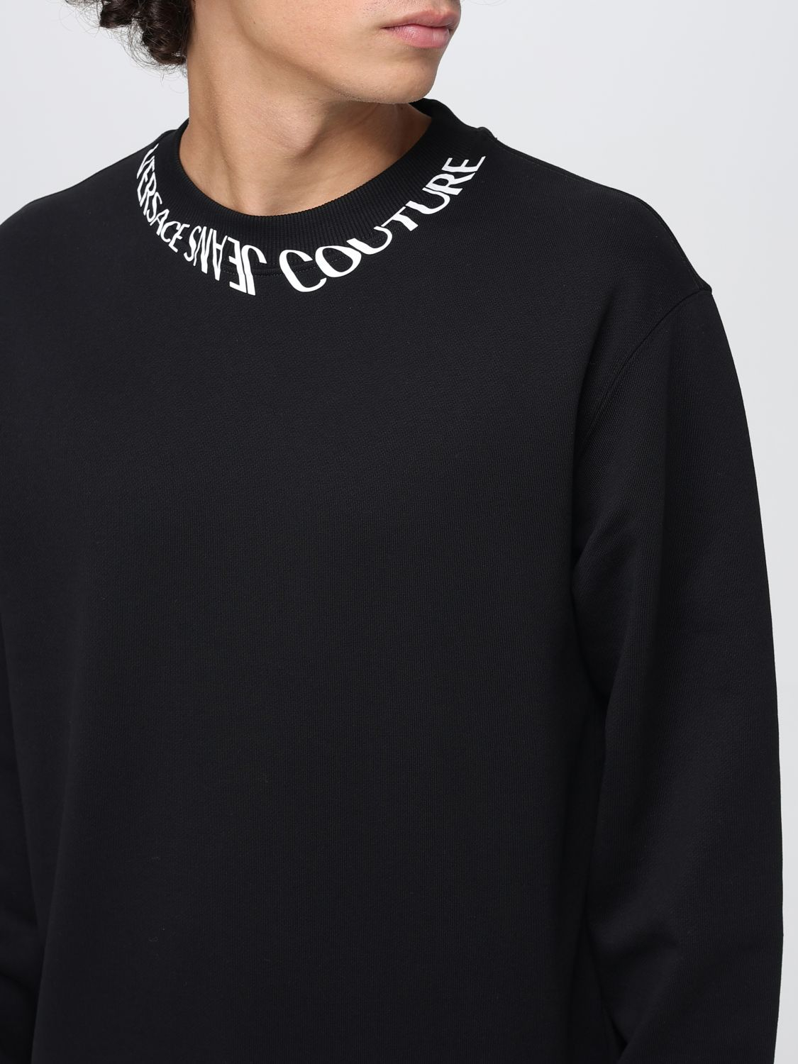 [VERSACE JEANS COUTURE] Sweatshirt FW25 79GAIP03CF06P 899