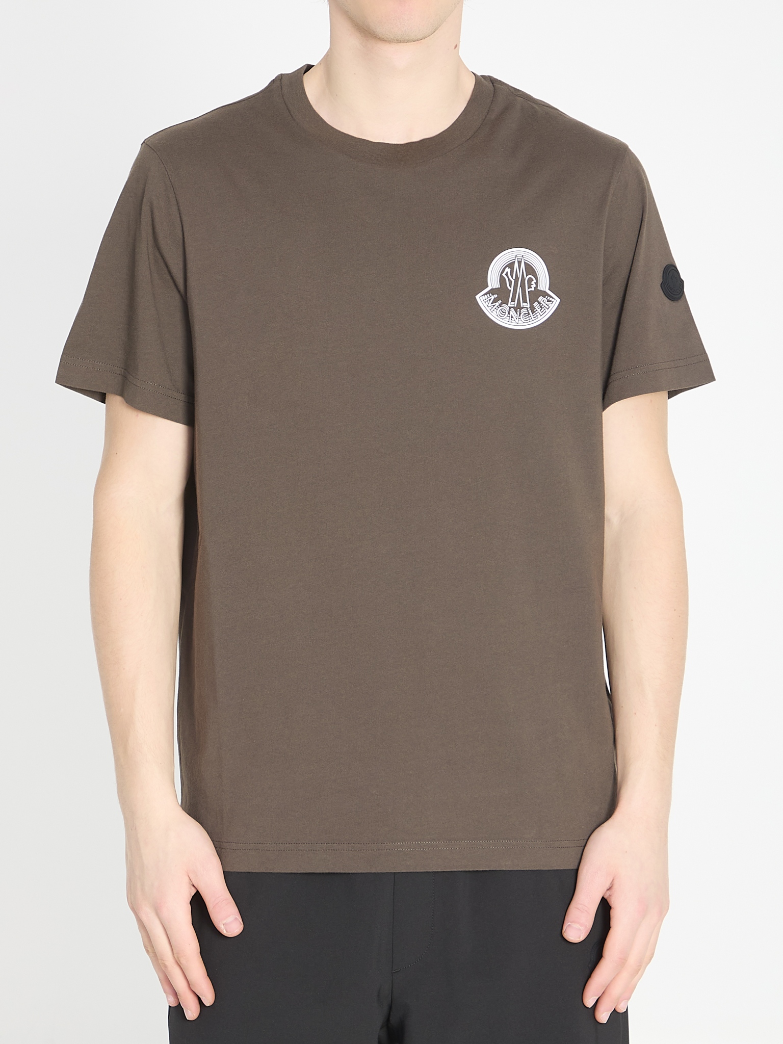 [Moncler] T-shirts Short Sleeve SS26 L10918C00020_89AYW_258