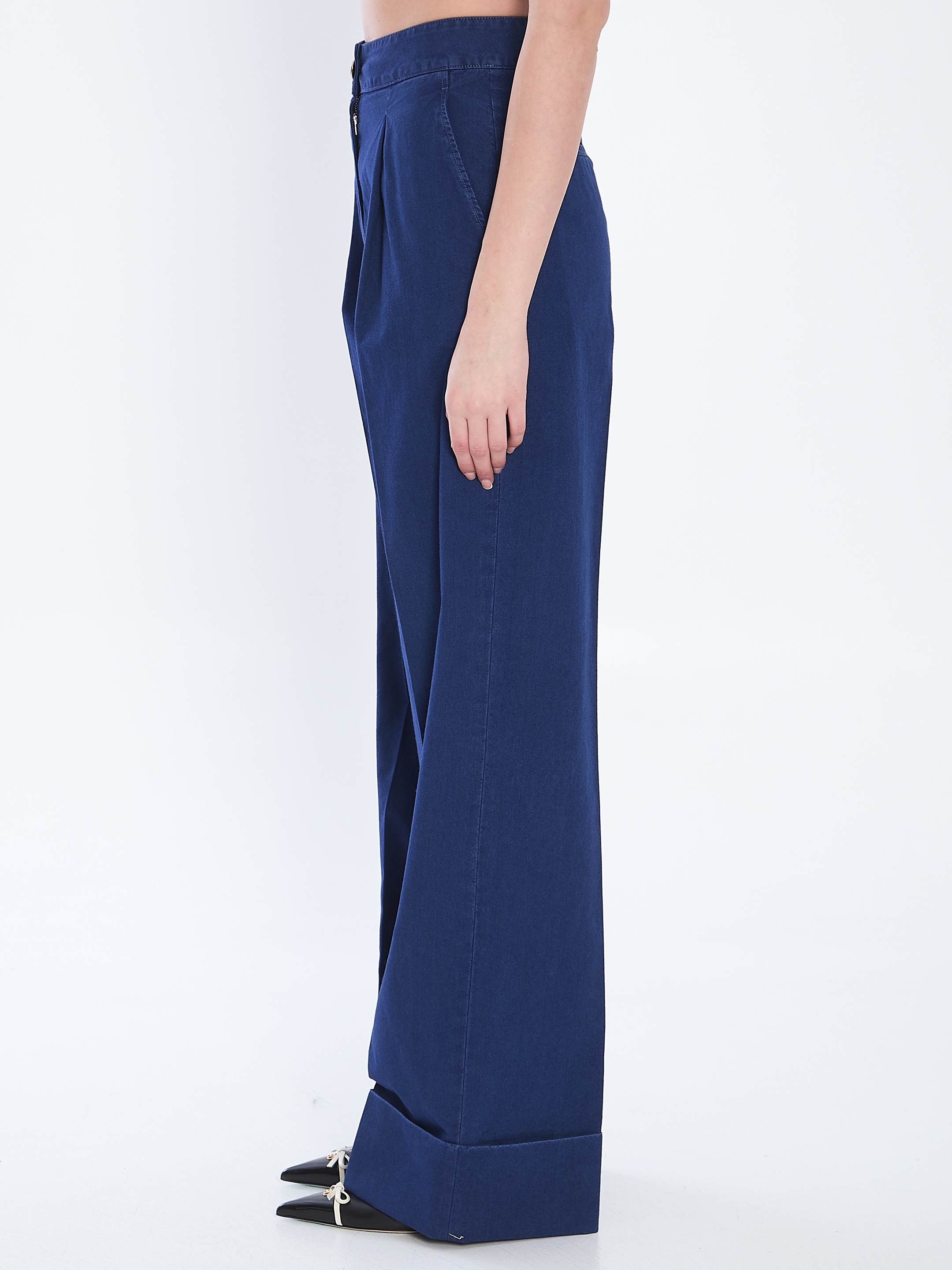 [Valentino Garavani] Trousers SS25 6B3DD19D_94B_558