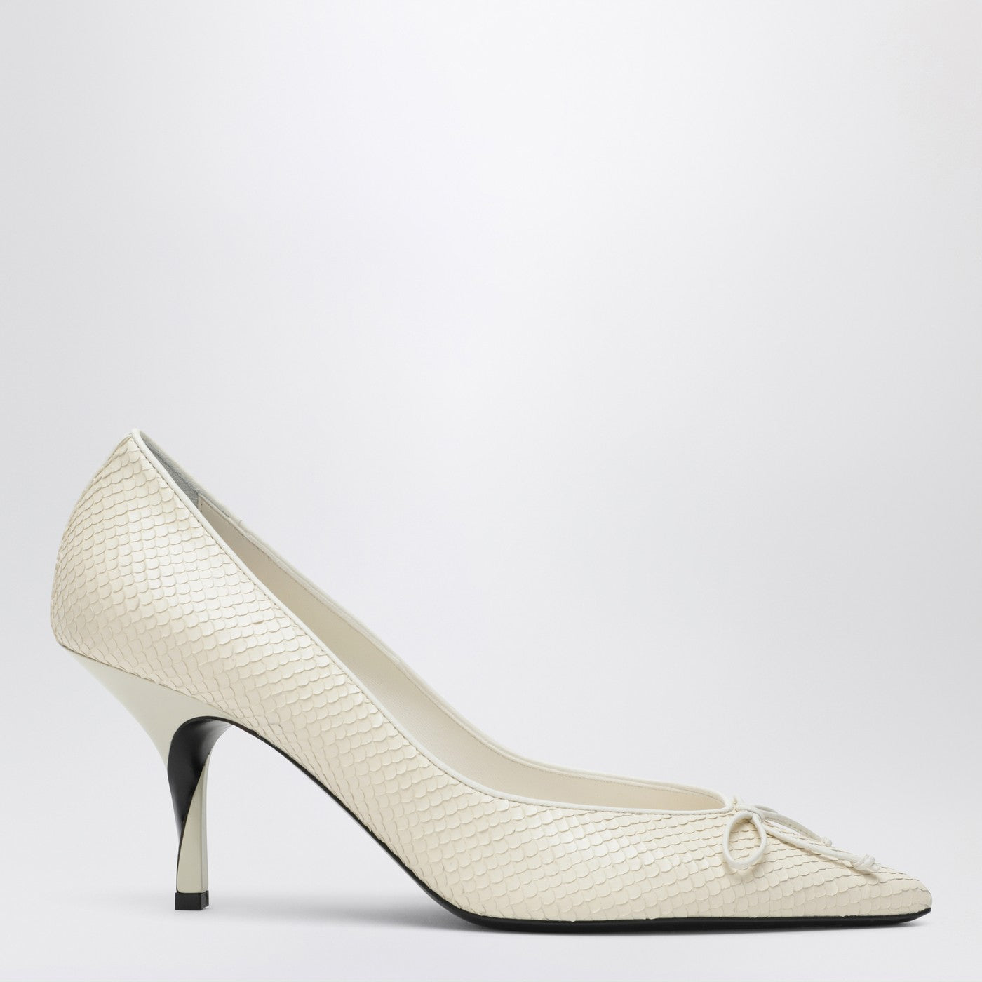 [JACQUEMUS] Pumps FW25 25HFOW00178AC32A01