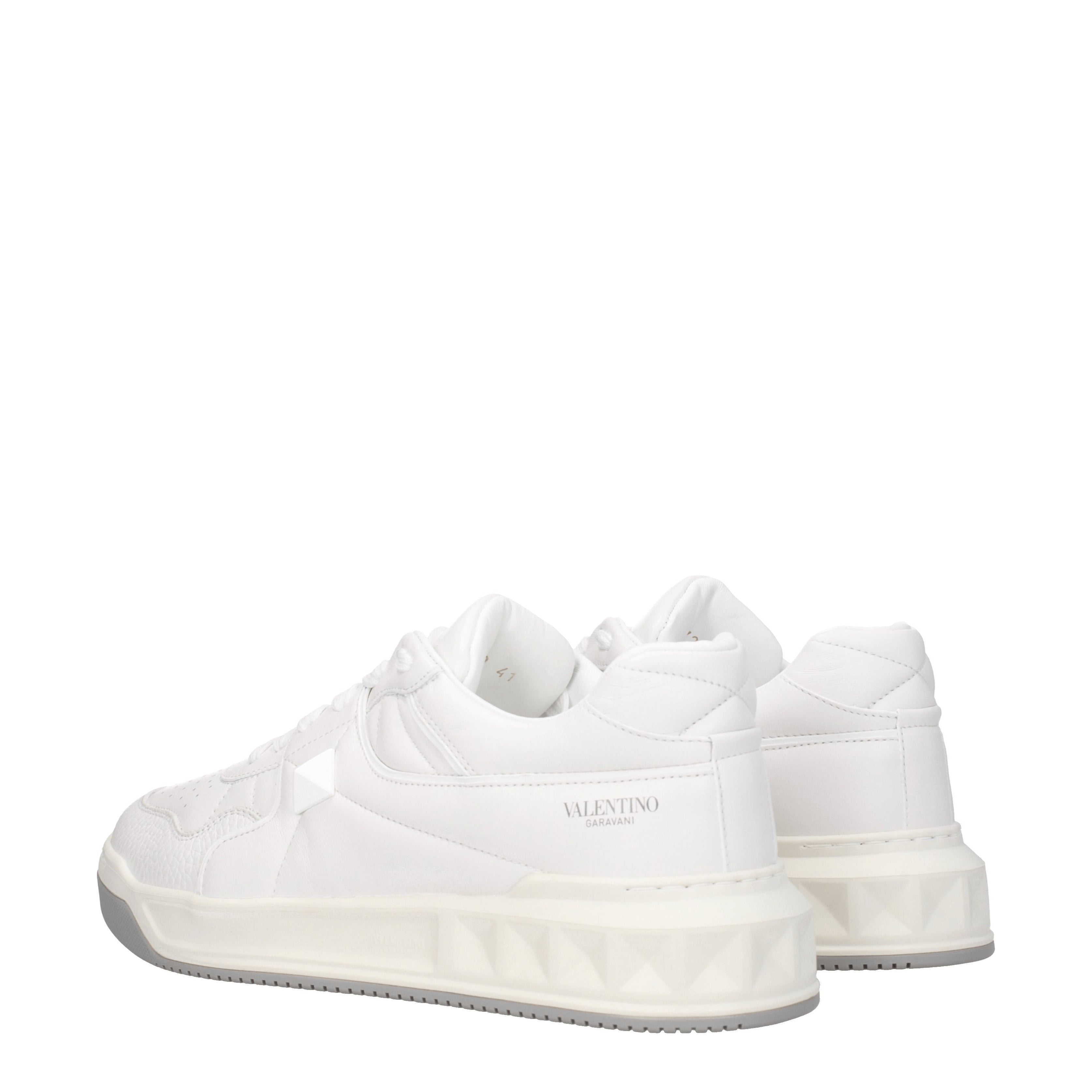 [Valentino Garavani] Sneakers SS26 S0E71NWN0BO