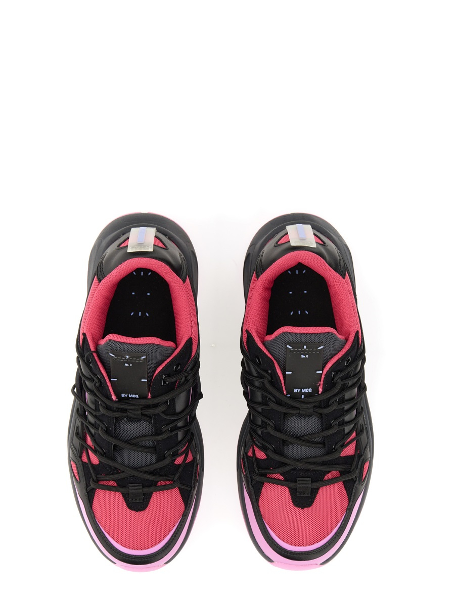 [MCQ] Sneakers FW22 700701_R28426034