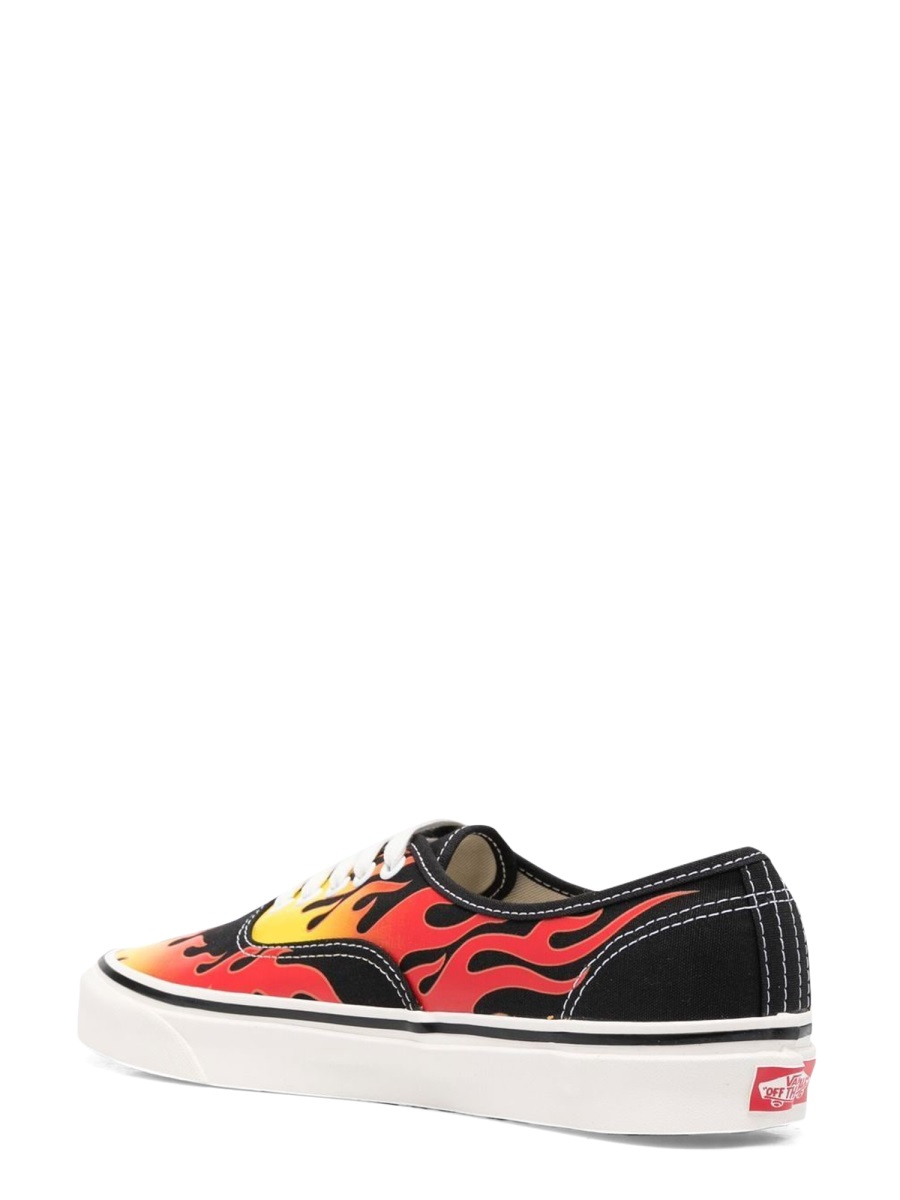 [VANS] Sneakers SS22 VN0A38ENW_4231