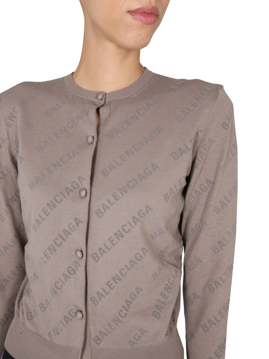 [Balenciaga] Cardigan FW22 706303_T32340966