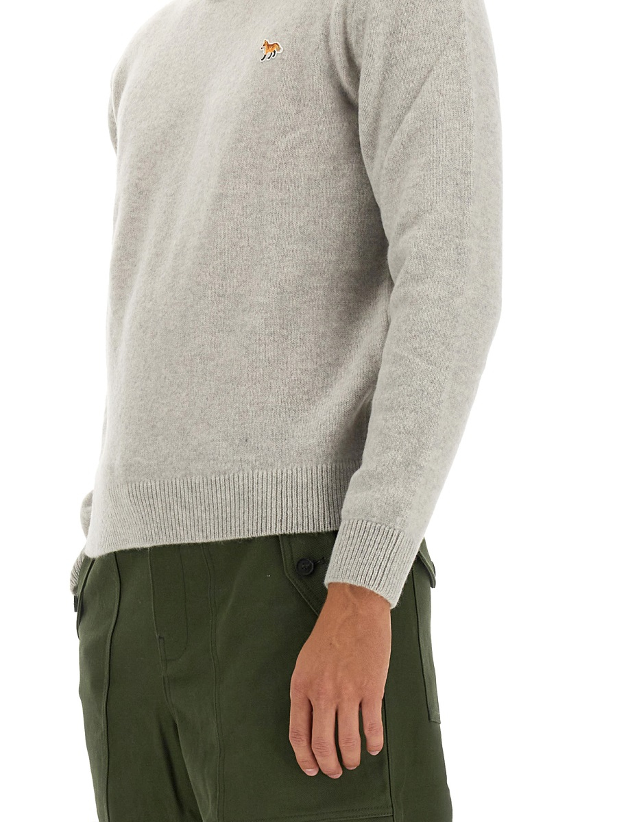 [MAISON KITSUNE] Knitwear FW23 LM00813KT1006_LIGHTGREY