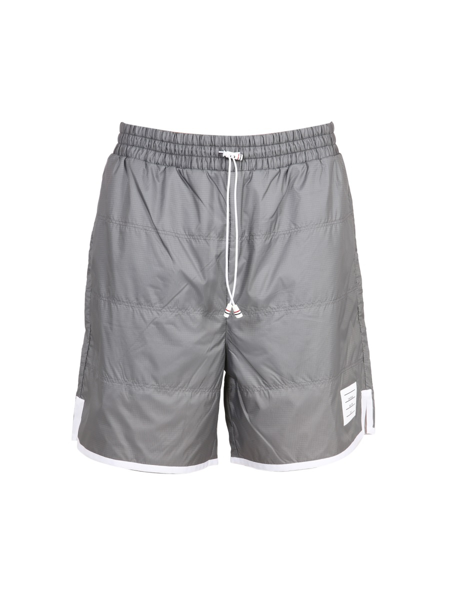 [Thom Browne] Shorts SS22 MJQ136A_06859045