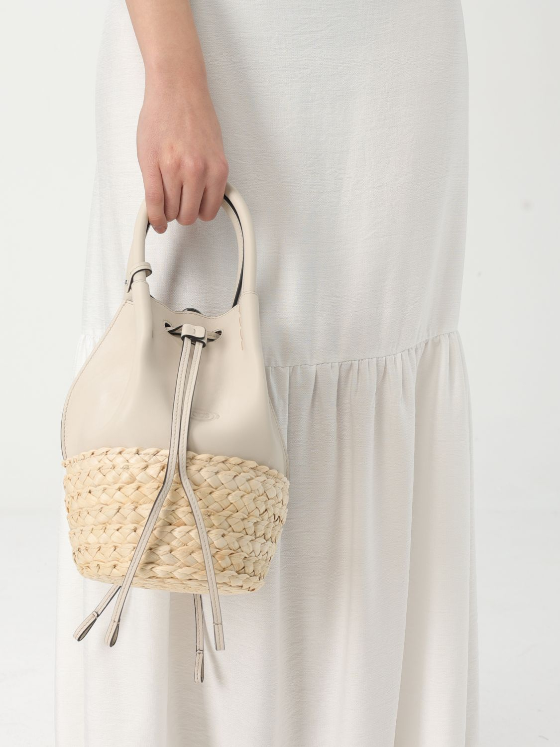[Tod's] Shoulder bag SS25 XBWBUXK0100UBY 5Q63