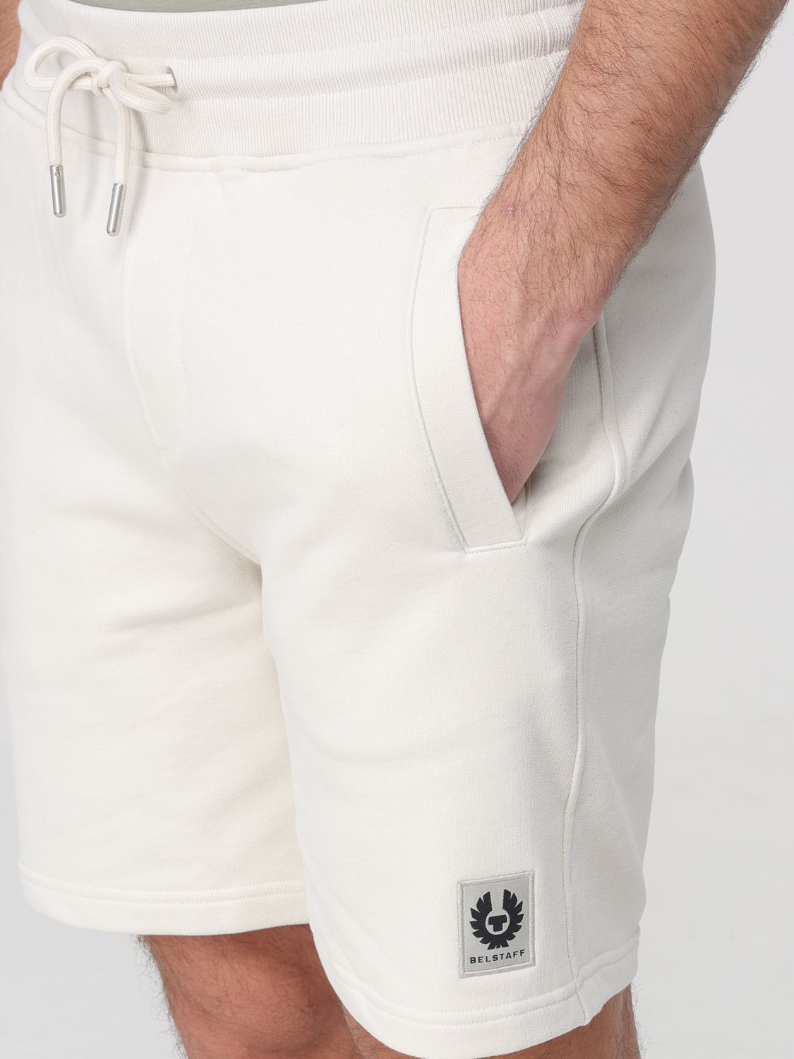 [Belstaff] Shorts SS26 104305 SVRBC