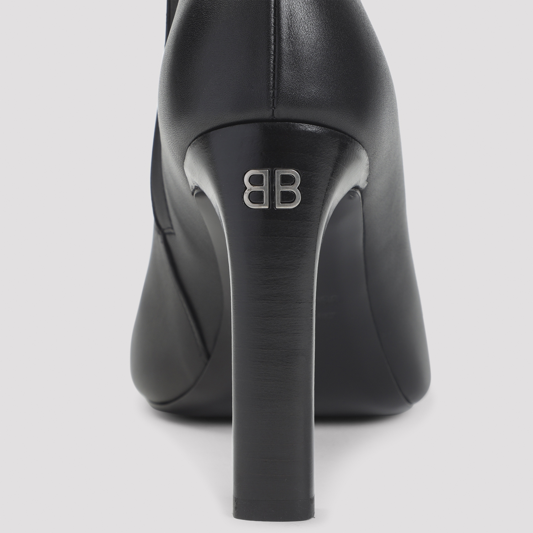 [Balenciaga] Ankle Boots FW25 844897.WBDH5