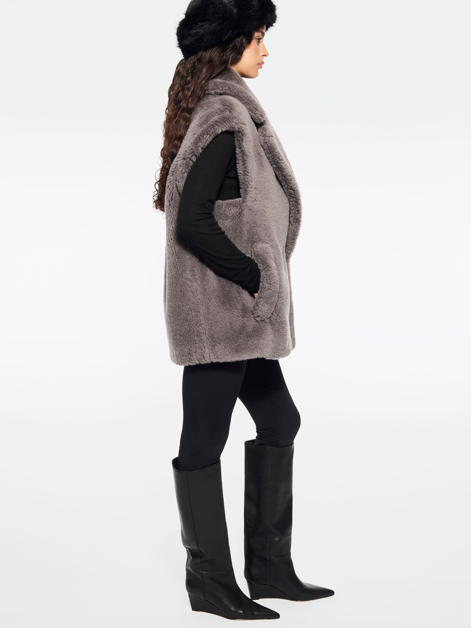 [STAND STUDIO] Vest FW25 66589942381000