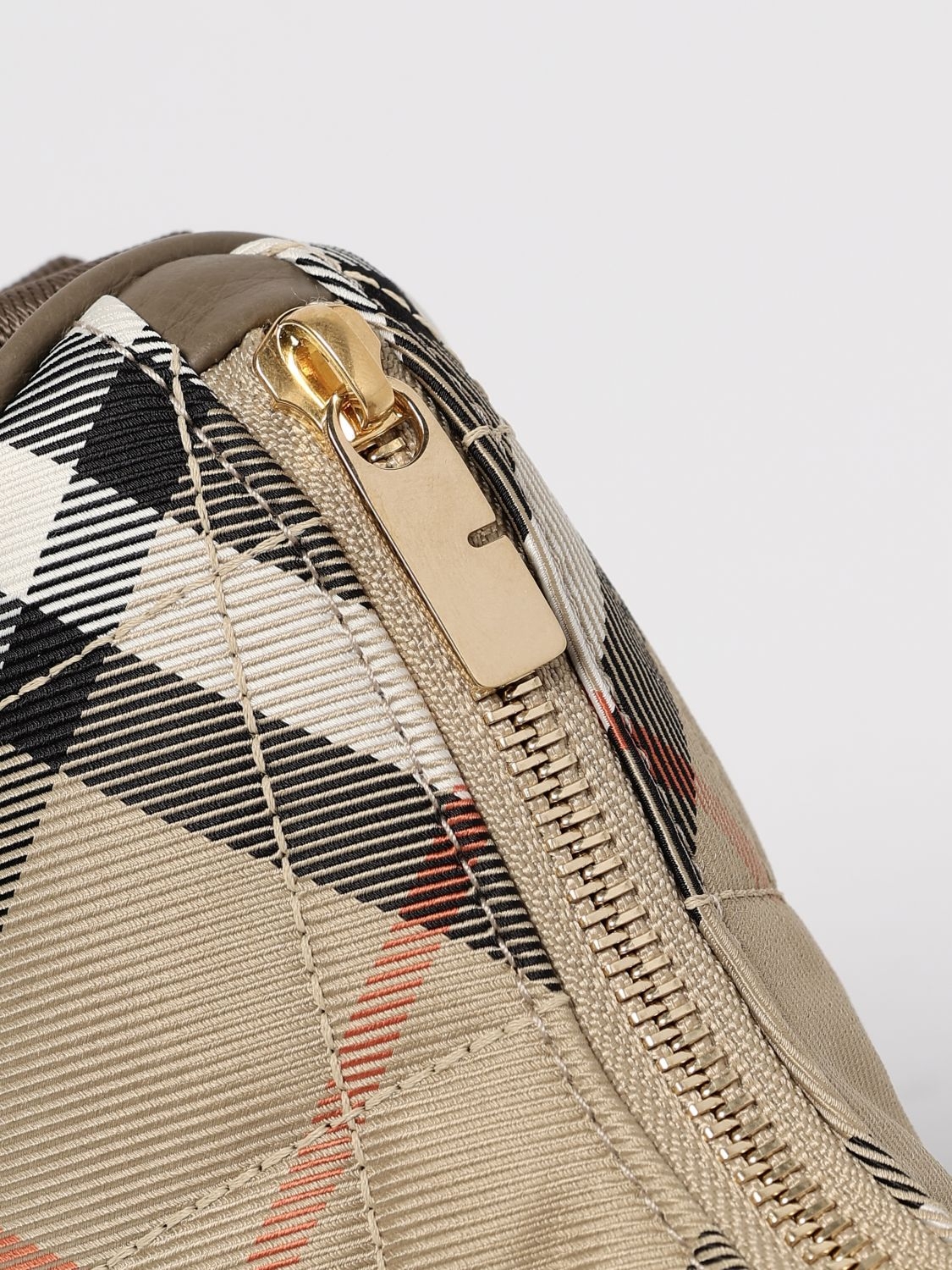[Burberry] Minibag FW25 8111308