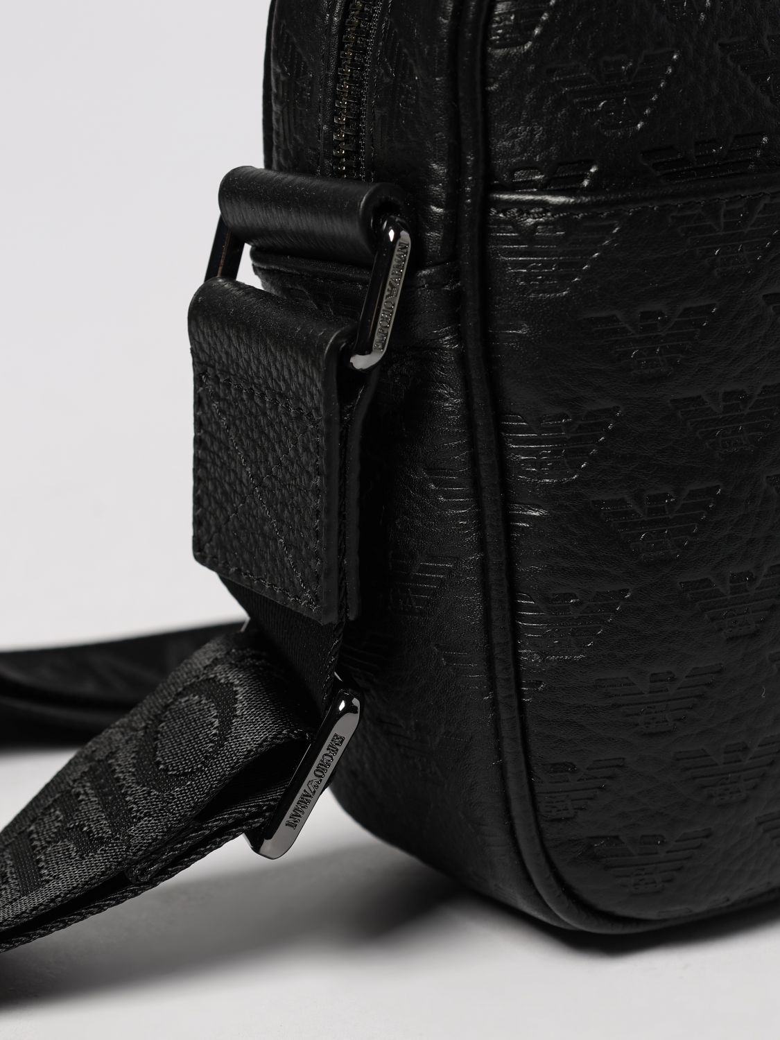 [Emporio Armani] Shoulder bag FW25 EM001682AF14774 UC001