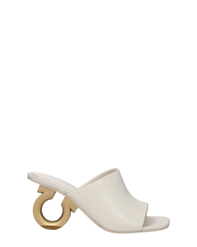 [Salvatore Ferragamo] Sandals SS25 ASTRO700763351