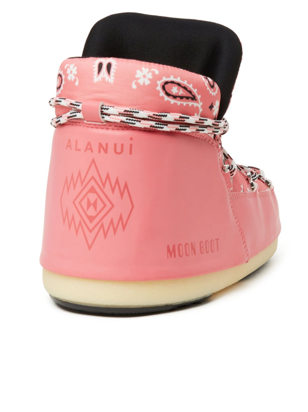 [Alanui] Ankle Boots FW22 LWIE003F22FAB0013085