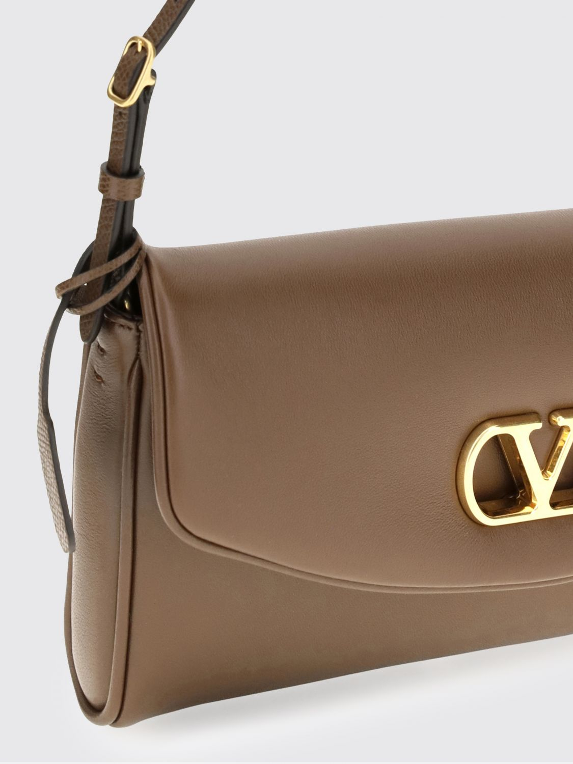 [Valentino Garavani] Shoulder bag FW26 B0T31ABM 0E5