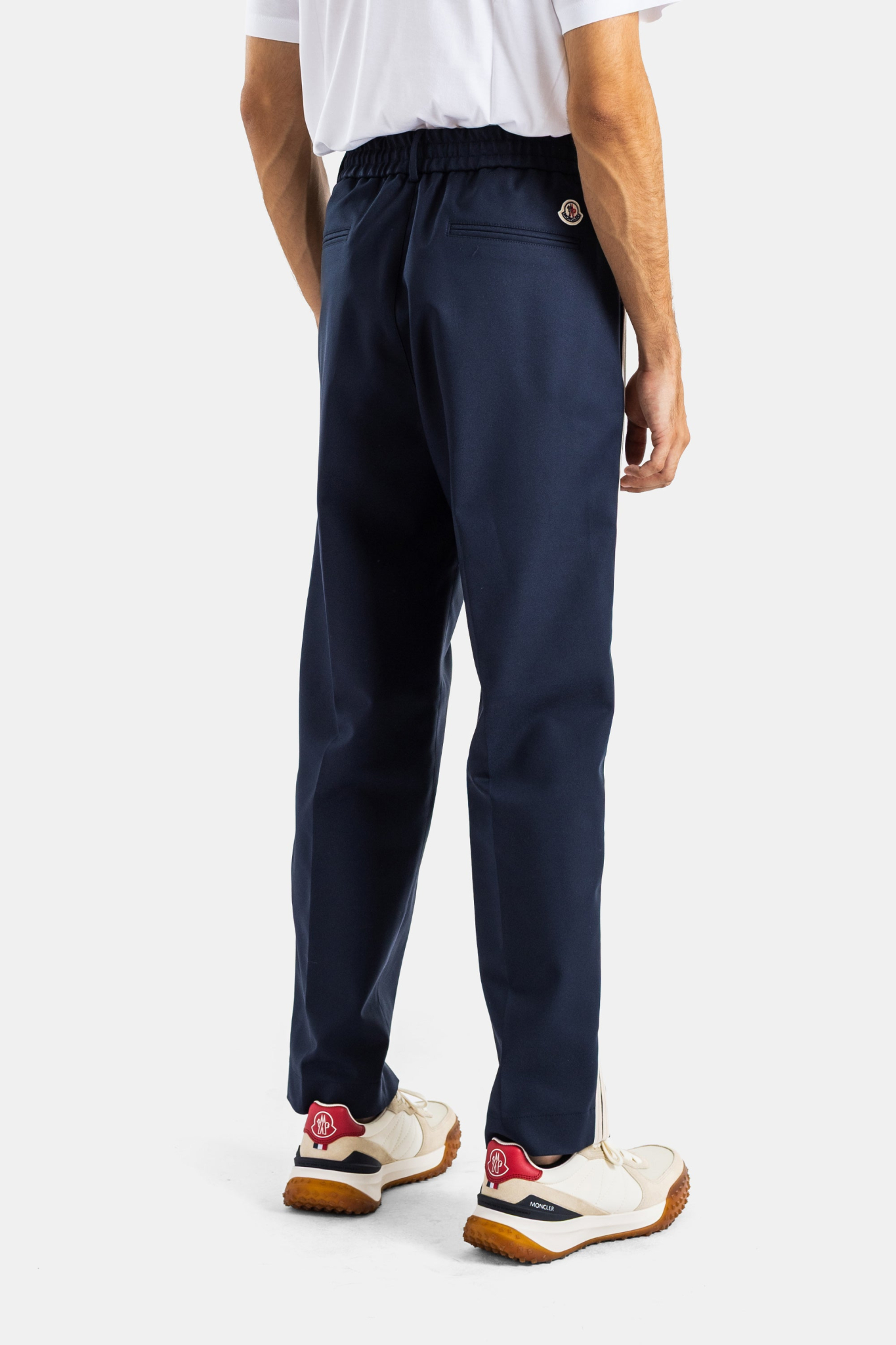 [Moncler] Trousers FW26 L2091 2A00017 - 599LT