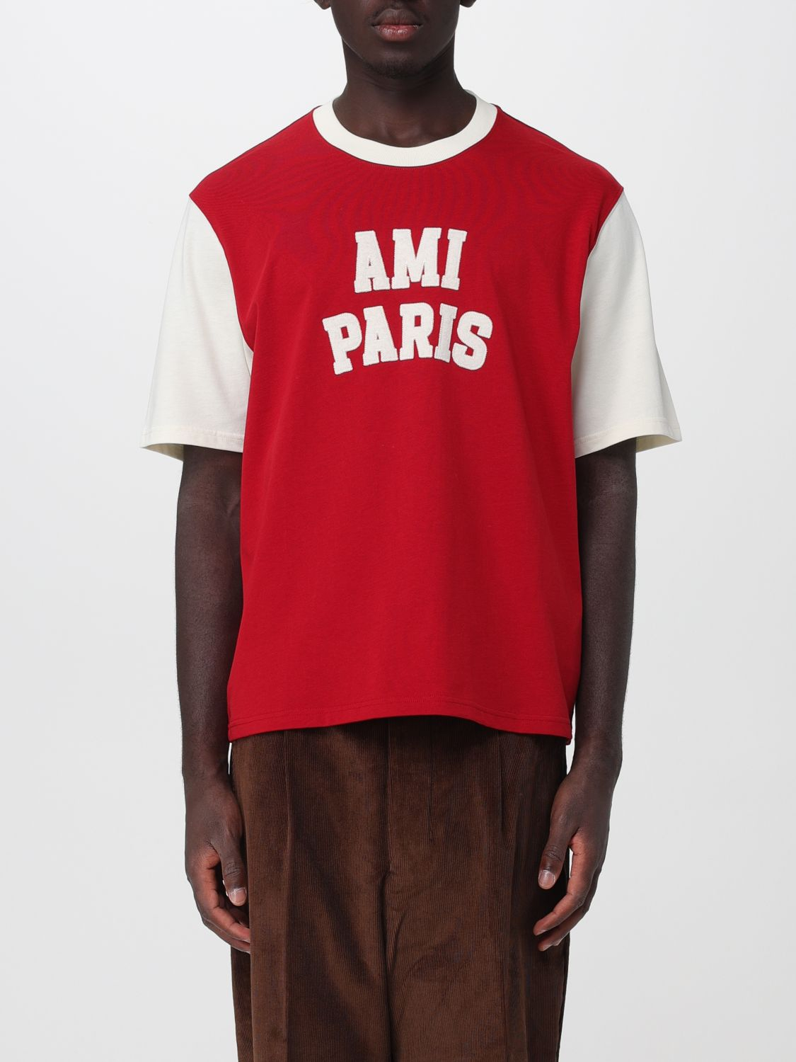 [Ami Paris] T-shirts Short Sleeve FW26 UTS418JE0272 A202
