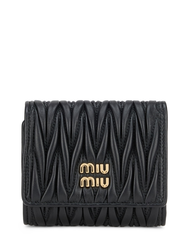 Small wallet in quilted nappa