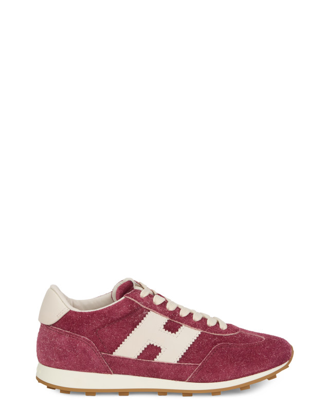 Fitted sneakers