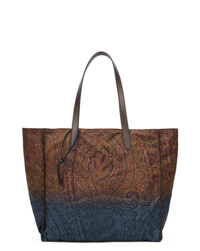 Tote bag with ethnic pattern