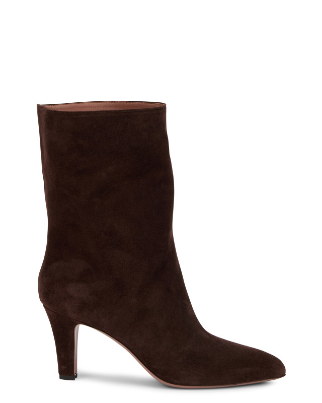 Suede boots