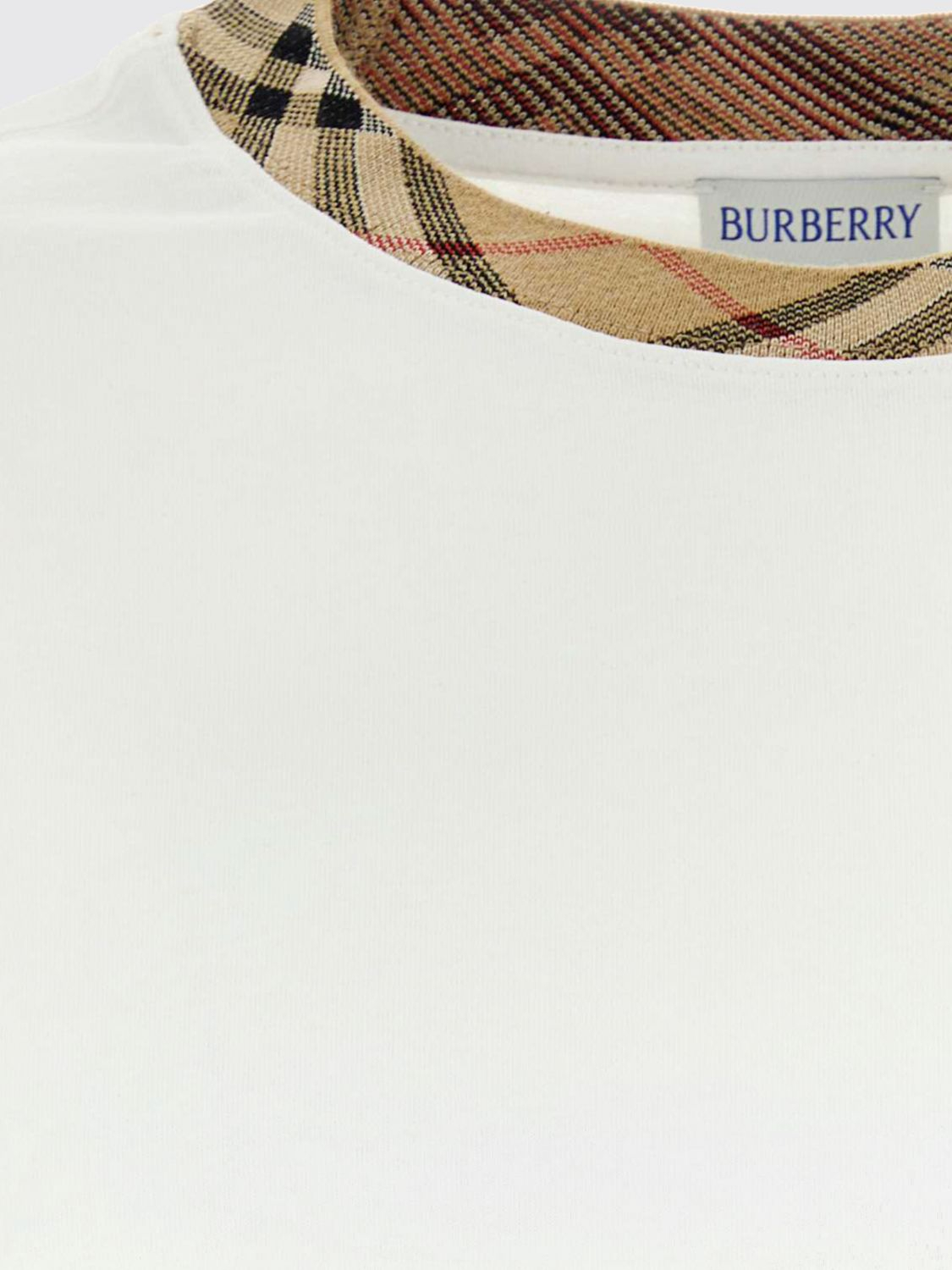 [Burberry] T-shirts Short Sleeve FW26 8125510