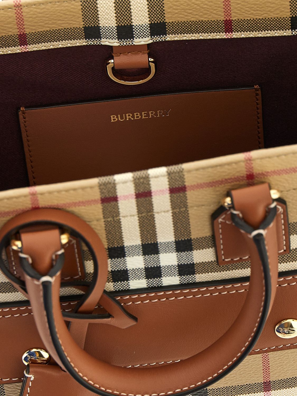 [Burberry] Tote bag FW26 8109793