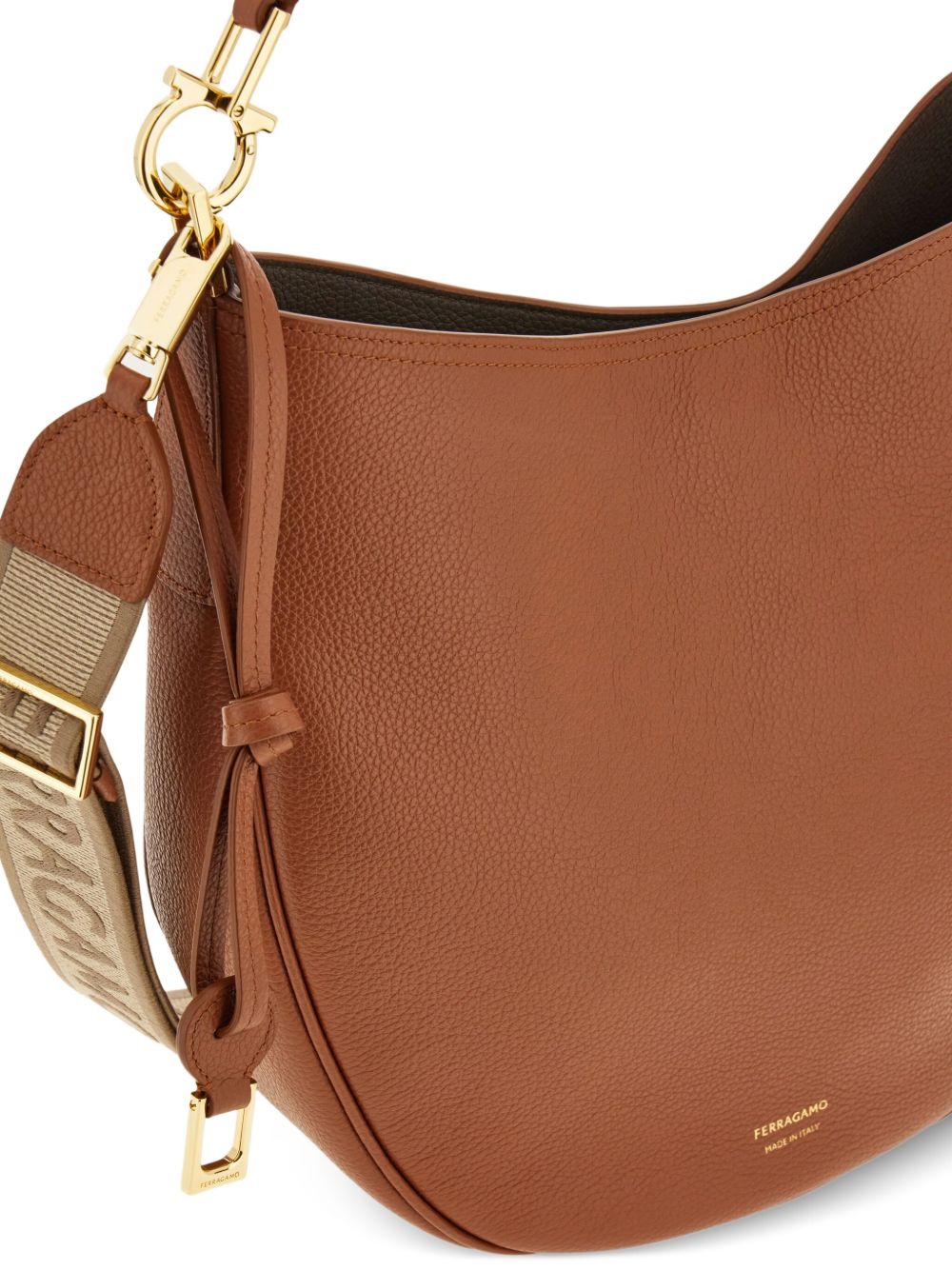FERRAGAMO 21A170 785031006