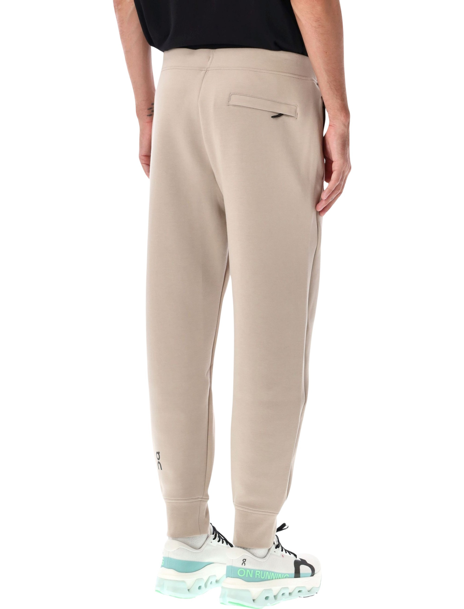 [ON RUNNING] Pants FW26 1MF30320603DESERT