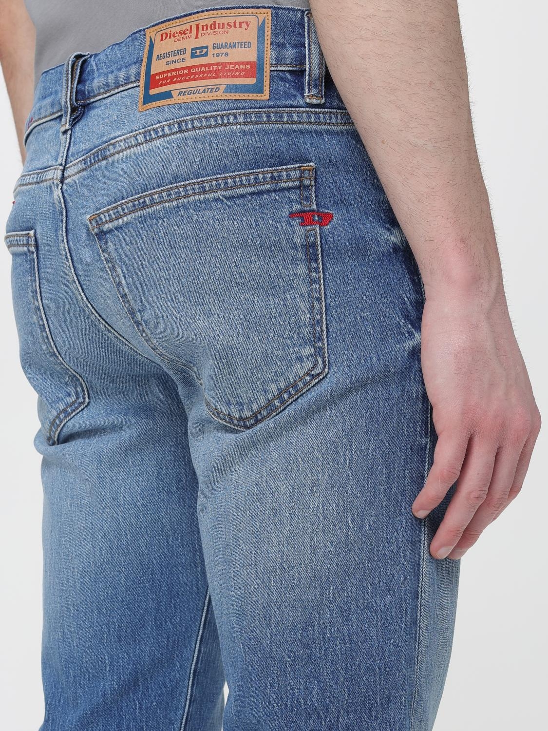[Diesel] Jeans SS26 A035580ADBK 01