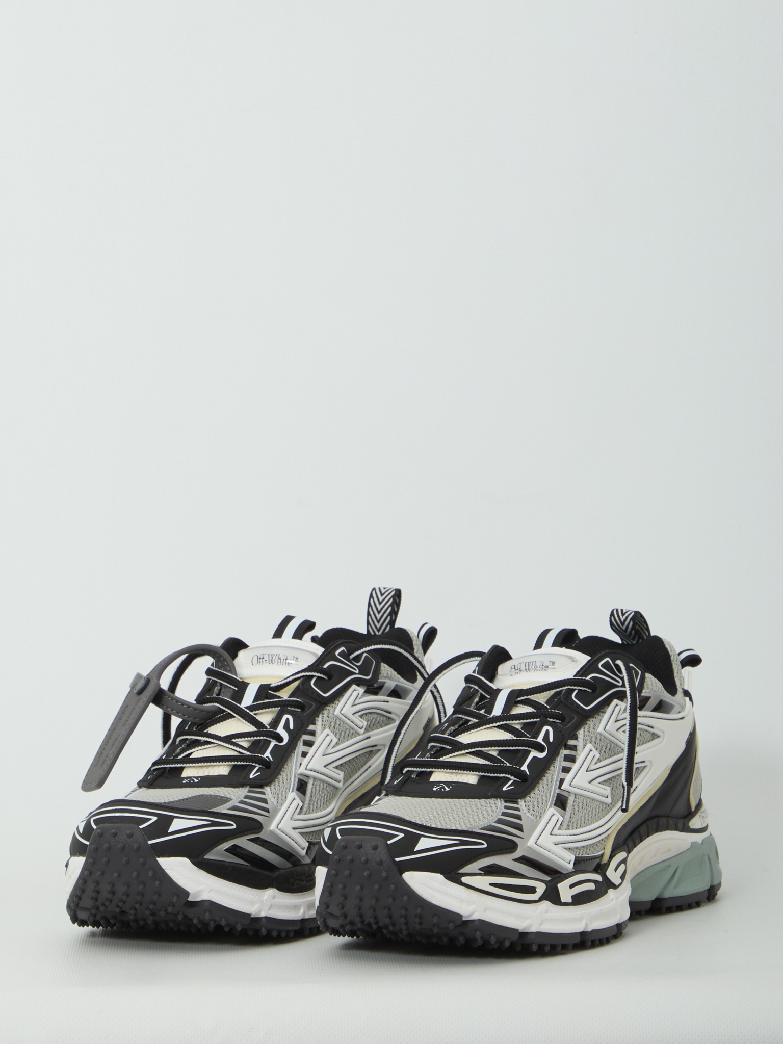 [Off White] Sneakers FW26 M295C9F001__0510