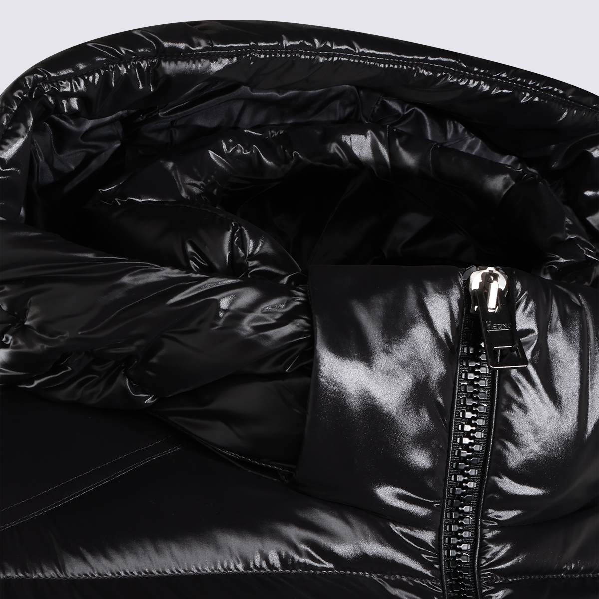 [Herno] Down Jacket FW26 PI001416U129739300