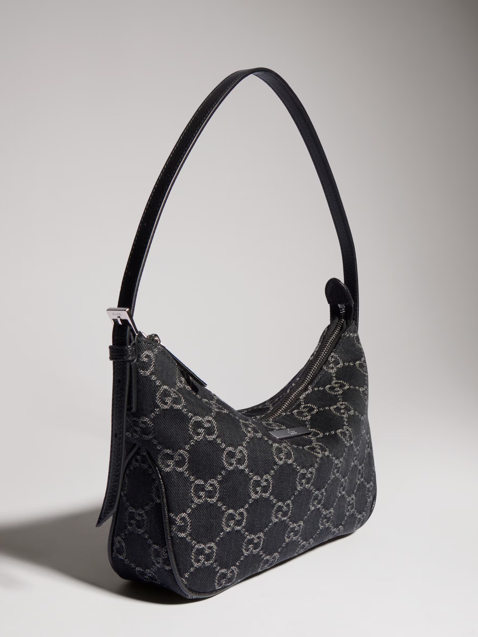 [Gucci] Shoulder bag FW26 874743FAF8W1144