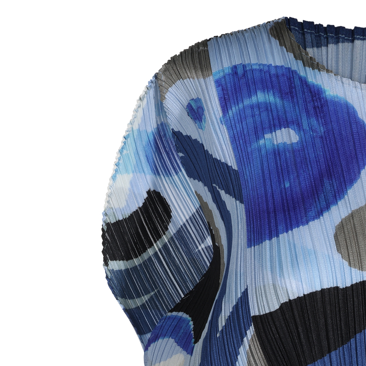 [Issey Miyake] T-shirts Short Sleeve FW26 PP68JK67270