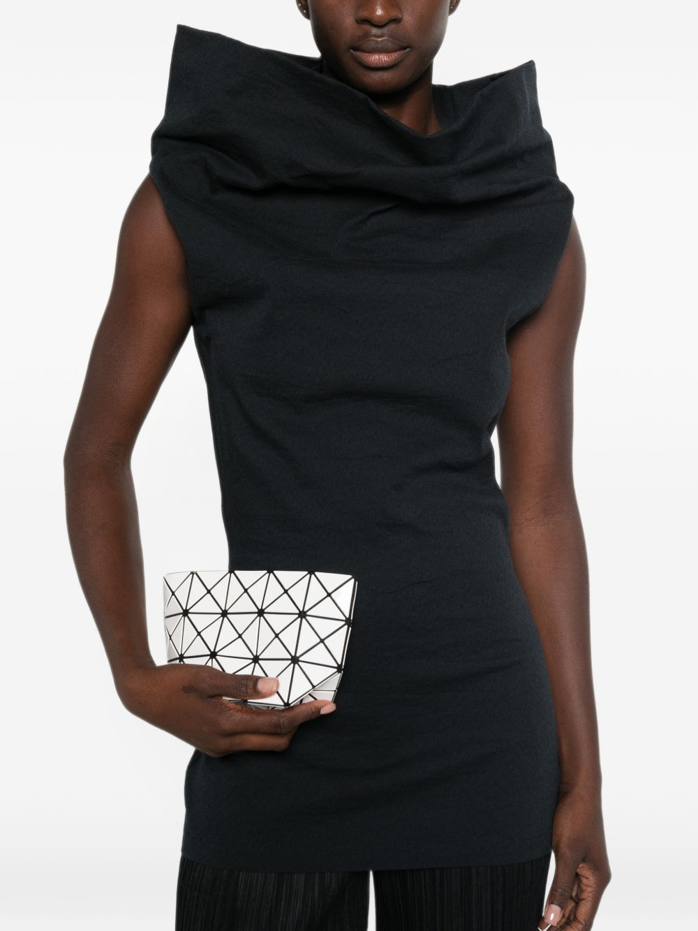 [Bao Bao Issey Miyake] Clutch bag FW26 BB68AG04501
