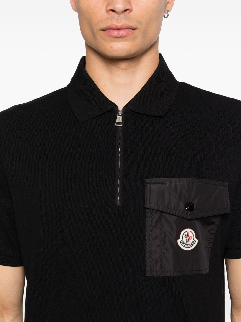 [Moncler] T-shirts Short Sleeve FW26 L20918A0001789A16999