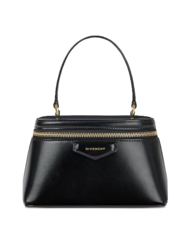 [Givenchy] Clutch bag FW26 BB60QMB13A001