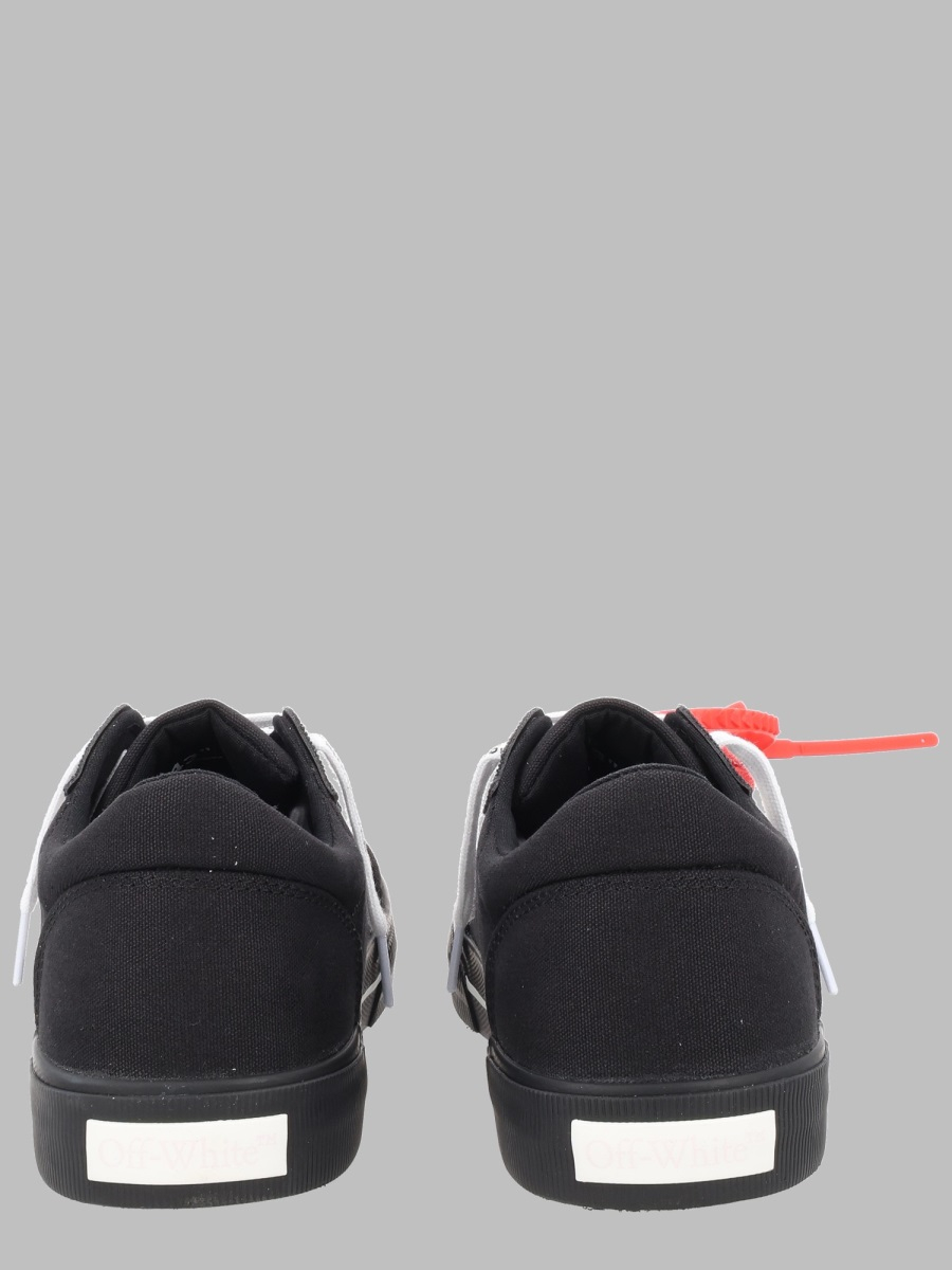[Off-White] Sneakers FW26 M293C9F003_BLACK/WHITE