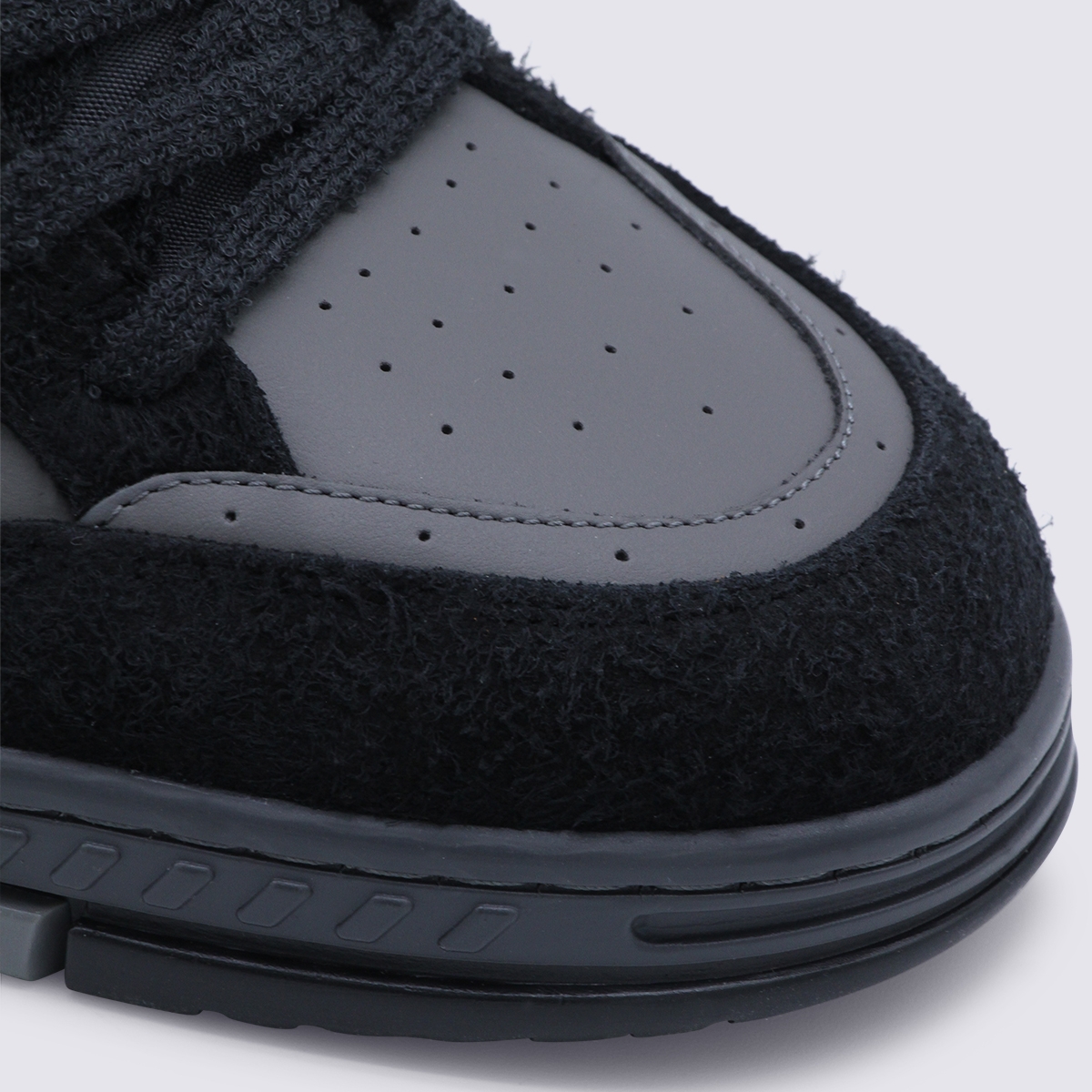 [Axel Arigato] Sneakers FW26 F3592001BLACK